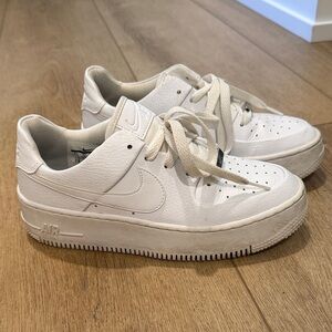 Nike Air Force 1 Sage Low